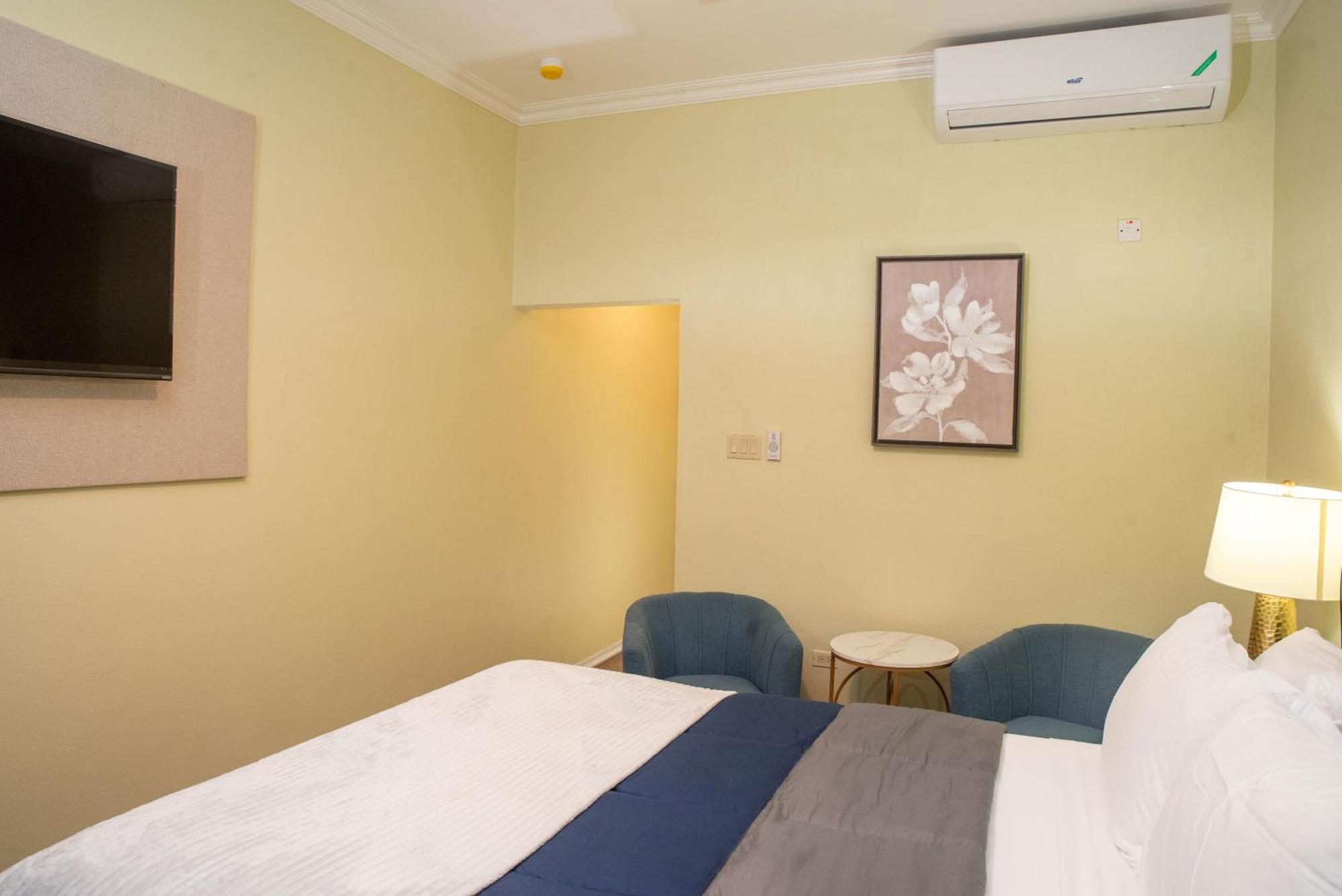 Sky'S Villa Resort Buff Bay ภายนอก รูปภาพ