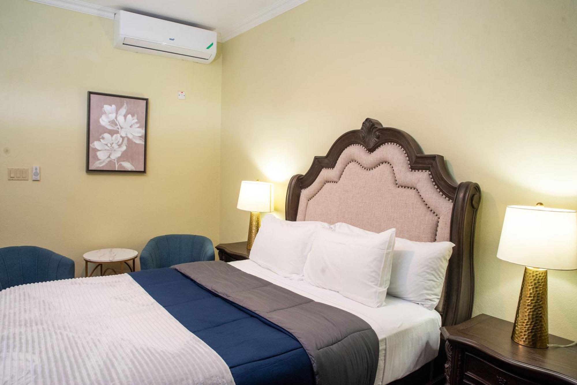 Sky'S Villa Resort Buff Bay ภายนอก รูปภาพ