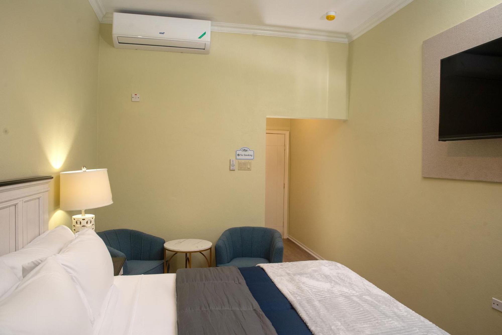 Sky'S Villa Resort Buff Bay ภายนอก รูปภาพ